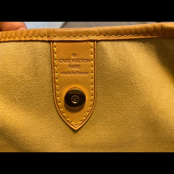 ❌SOLD❌Authentic Louis Vuitton Galliera GM DA - Picture 6 of 8